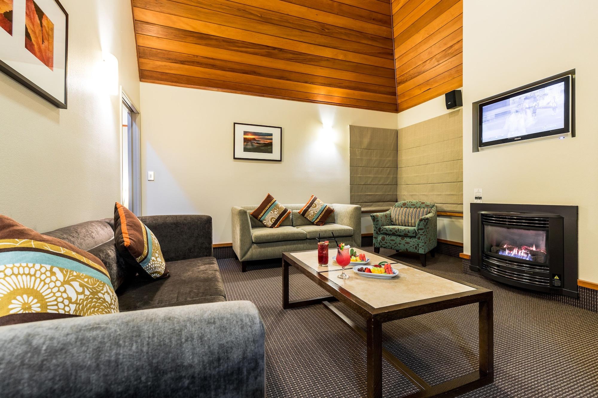 Distinction & 4* Te Anau