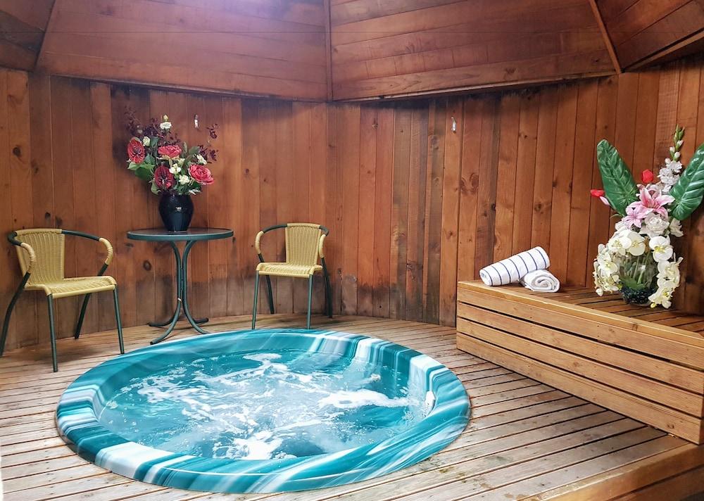 Hotel Distinction & Te Anau