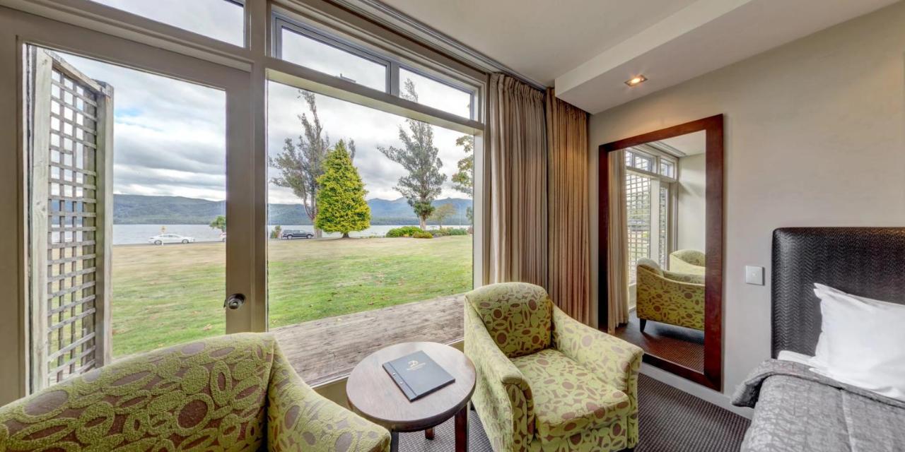 Hotel Distinction & Te Anau