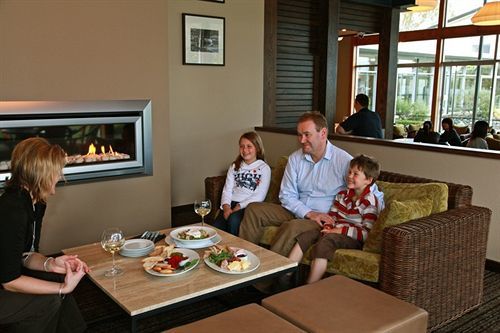Hotel Distinction &