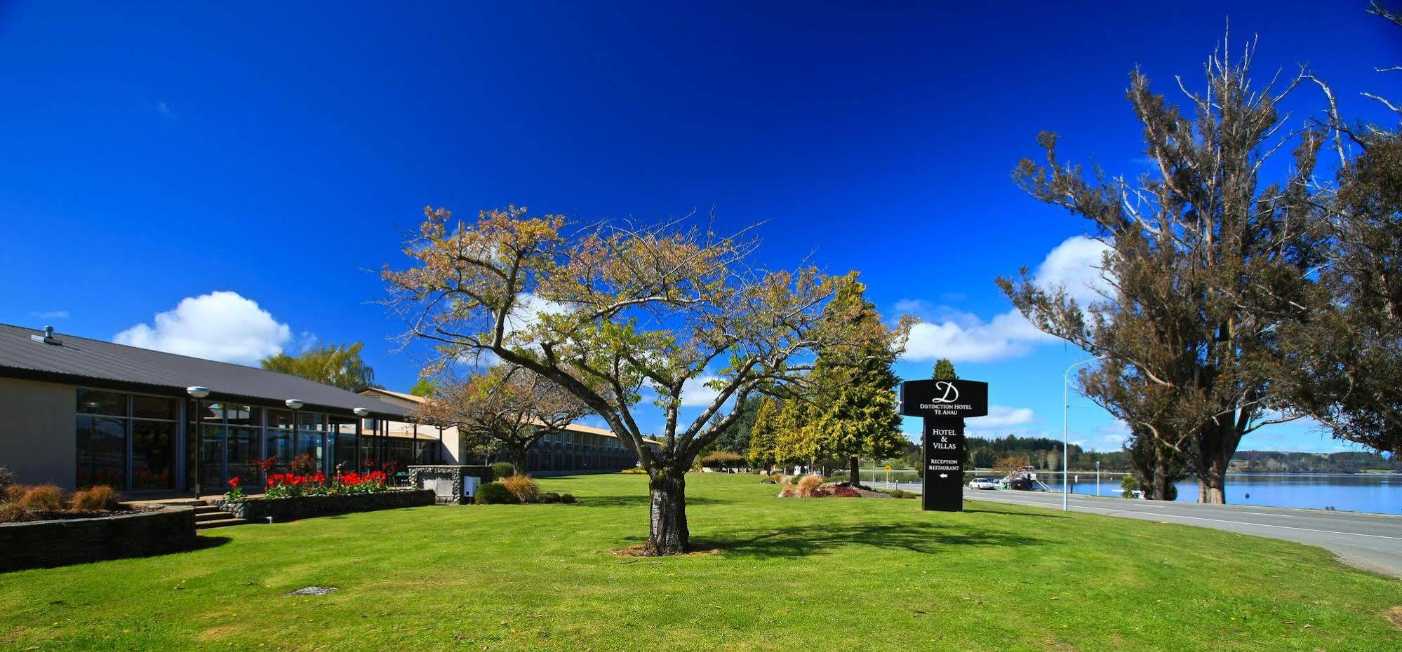 Distinction & Hotel 4*